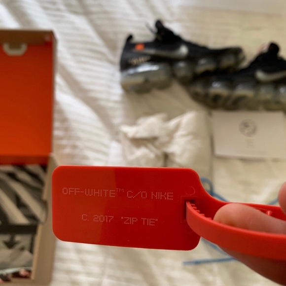Off white vapormax - Picture 8 of 16